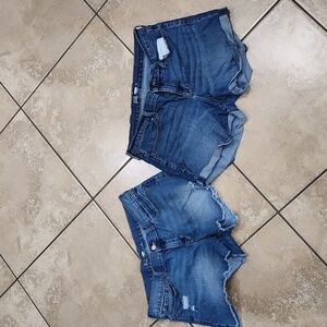 Bundle of 2 Old Navy Women's Jean Shorts